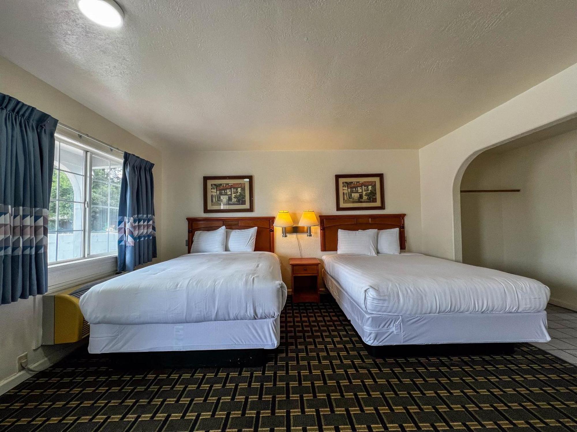 Deluxe Inn Hayward Ngoại thất bức ảnh