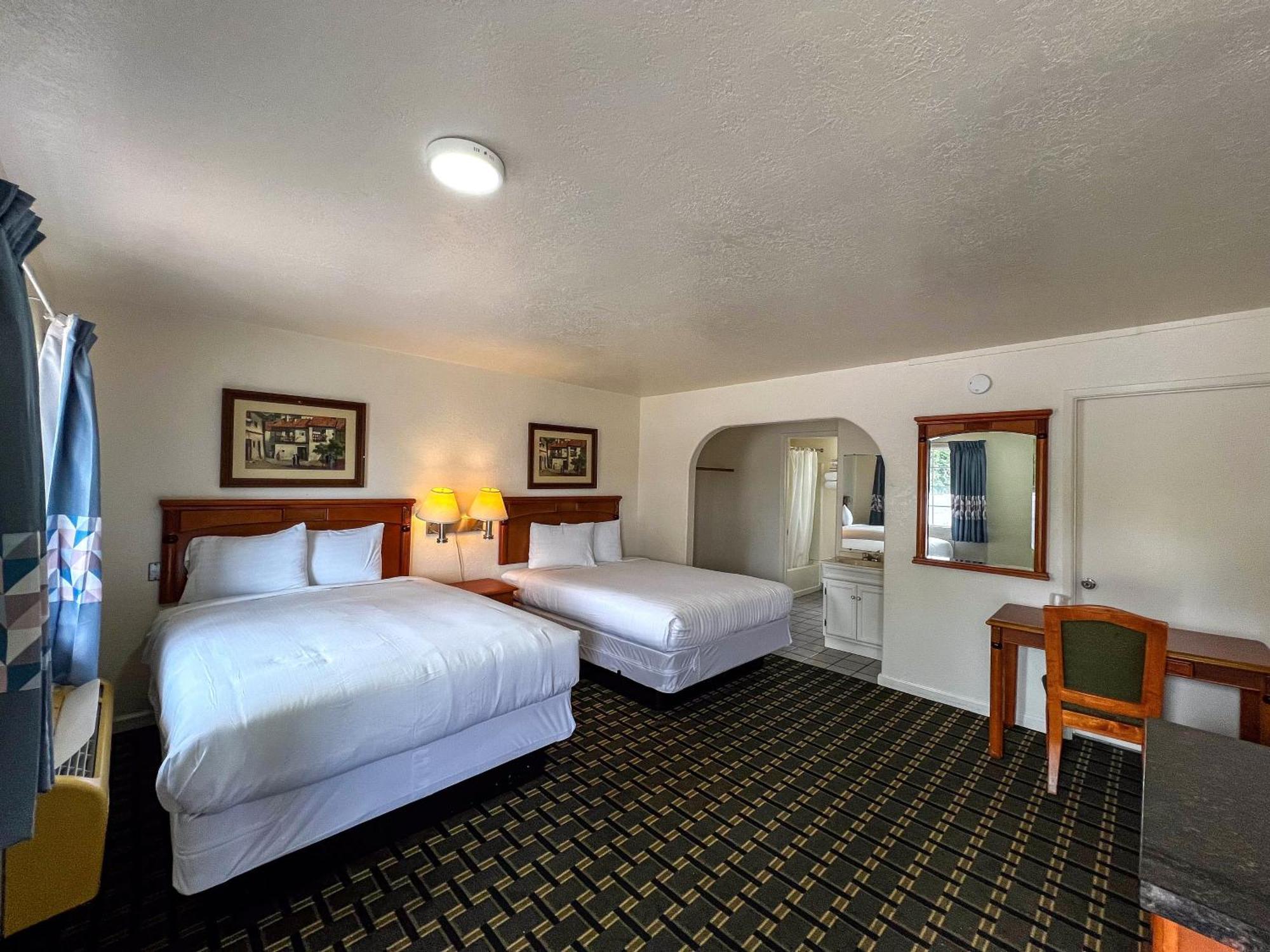 Deluxe Inn Hayward Ngoại thất bức ảnh